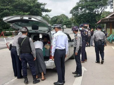 这都敢抢？缅甸劫匪光天化日之下抢劫学校，关键是附近有检查站