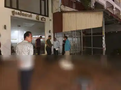 开房前突然不适，中国男子心脏病发身亡