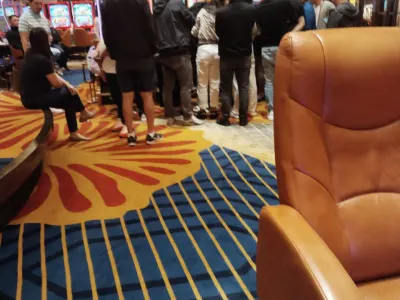 网友投稿：昨晚索莱尔又金吉报喜老虎机又爆一等奖了