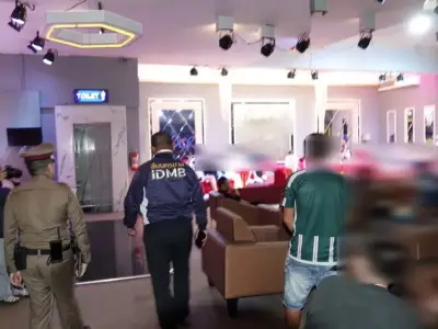 16名在泰中国人被捕！曼谷辉煌区某非法「按摩院」被查！