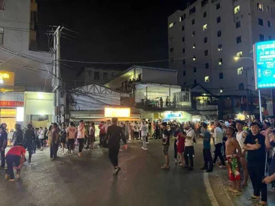 西港一栋大楼突发大火，住户已被安全转移