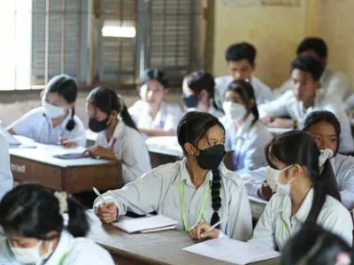严禁让学生“众筹”支付水电、垃圾费