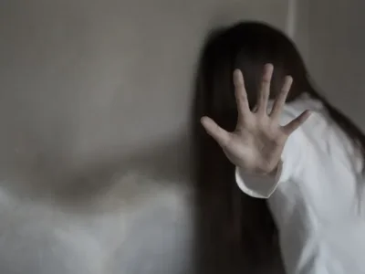 大马15岁小女孩与男友发生关系，其母亲怒举报强奸！