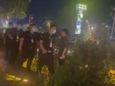 网友投稿：昨晚金三角特区军警在kk酒吧抓人