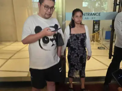 网友投稿：此人李刚赌场拿码后联合小菲老婆报警跳赔付