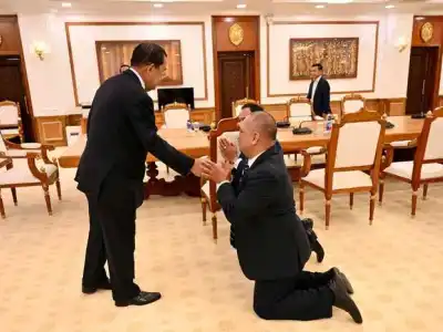 向洪森亲王下跪道歉，沈良西贴身保镖加入人民党