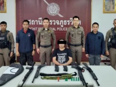 吓坏周围民众！醉酒泰国男子在集市大肆破坏、还乱开枪！