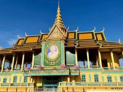 莫尼列国母将迎88岁寿辰