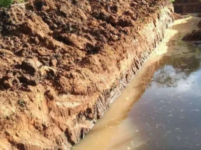 腊戌机场取消航班，当阳镇曼各－曼瑙之间公路被挖断