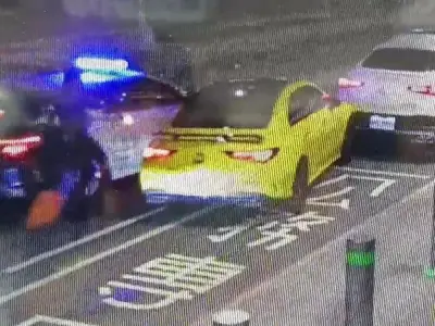桃园机场深夜枪响，一辆车拒盘查冲撞警车，警察连开13枪制止仍逃逸