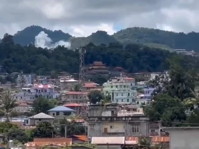 缅北腊戌多个区域遭果敢同盟军猛烈袭击！据称已有缅军基地被攻占