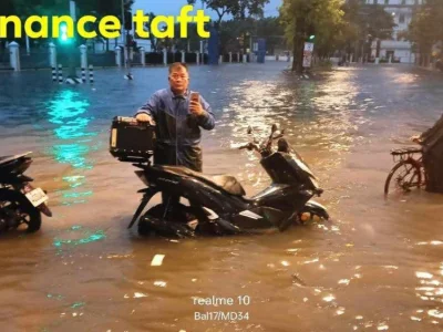 暴雨后 马尼拉变成"水城"