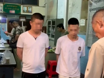金边两名中国男子当街被捕，涉嫌持刀刺伤同胞