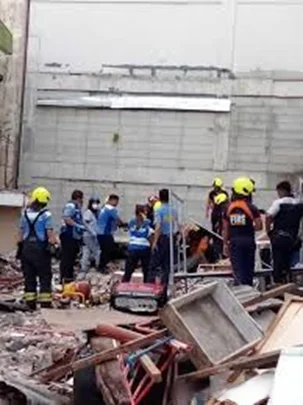 马卡蒂市两名建筑工人被倒塌防火墙砸中，1人死亡