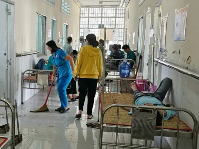 惊！越南一服装厂午餐后近两百工人病倒，疑似食物中毒