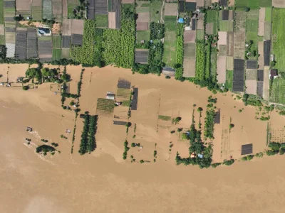 湄公河水位持续上涨！航拍沿岸，一片“汪洋”！