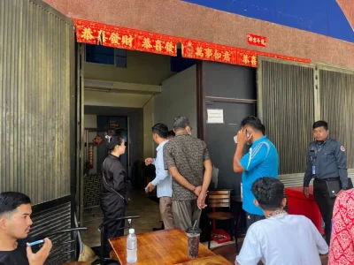 被举办暗藏非法赌博！桑园区警方突袭两栋房子