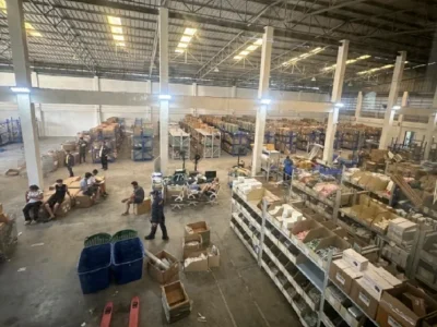 在泰中国非法化妆品仓库被捣毁