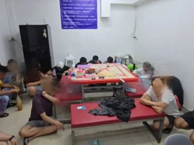 30余人被捕！曼谷警方突击查处华人赌博窝点