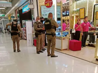 泰国美索地区金店被悍匪打劫 现场视频
