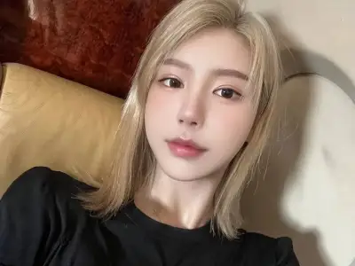 网友爆料 秒洼地女魔头刘思彤！