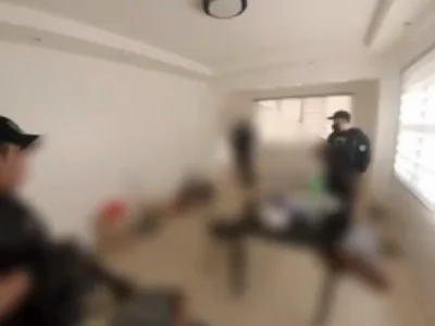 绝命毒师？3名中国人在家制毒被捕