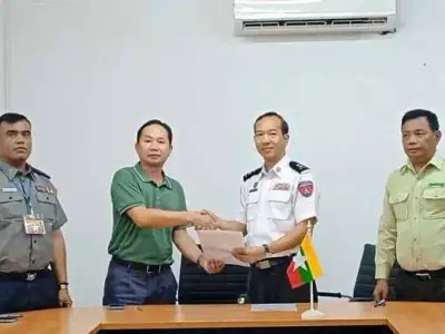 缅泰友谊桥上演跨国执法 涉电诈老挝嫌犯遭缅甸强制驱逐