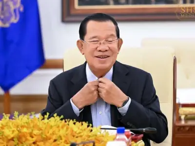 国际劳动节洪森很忙！