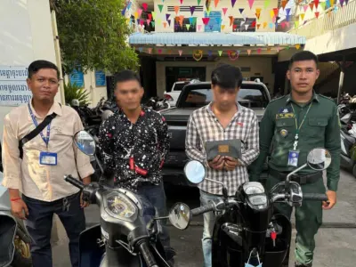 金边两名男子因抢劫中国游客被捕，警方跨区破案