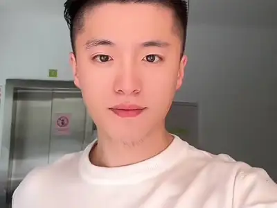 小姐姐投稿 骗子郭万杰