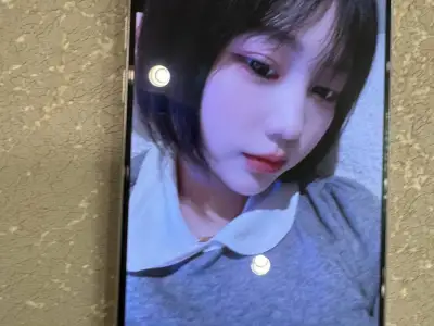 网友投稿 中国女孩骗钱