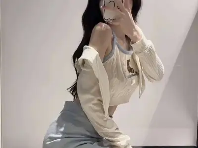 小姐姐提问 你们能接受打飞机的男朋友吗？