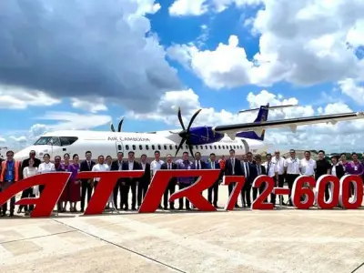 首架ATR72-600型客机落地柬埔寨