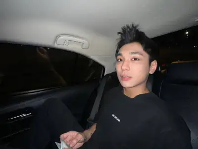 小姐姐爆料 东南亚男模，天天，小黑