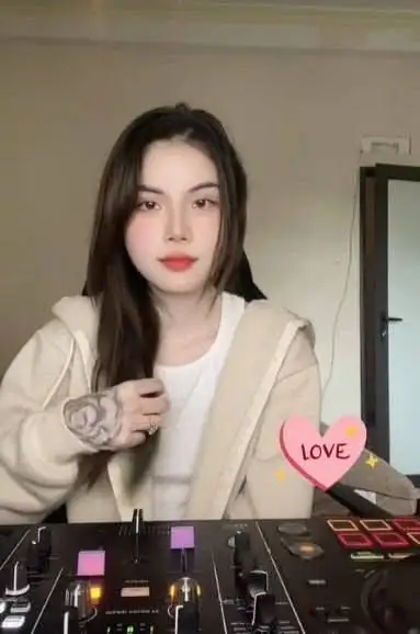 柬埔寨女DJ吸毒致死