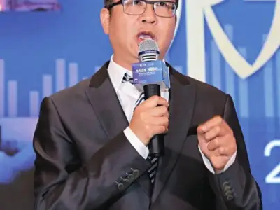 今年中国最大黄金杀猪盘老板跑路卷走41亿潜匿美利坚！