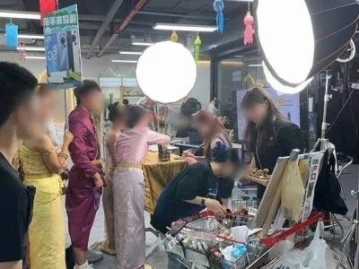 泰警突袭中国网红直播点！专卖“三无产品” 给中国人 日现金流达三千万铢