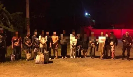 30多人试图偷渡入境柬埔寨，一人中枪20人被抓