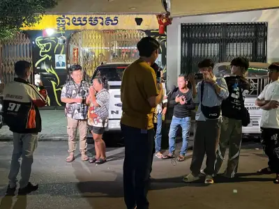 金边住店反被扇耳光！报警后又遭警察两巴掌？金边这家黑店太嚣张！