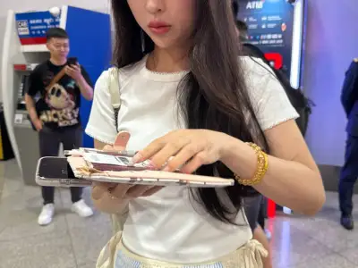 网友求助 中国女孩抵柬当天失联 车牌2BN-5414