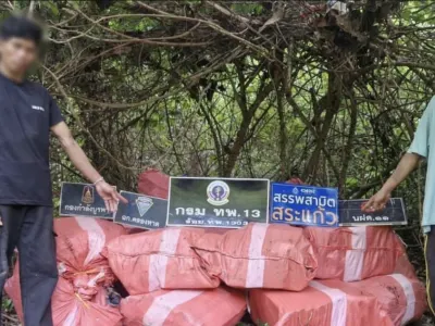 泰柬边境查获走私香烟！两名柬籍男子被捕