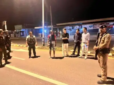 3名中国男子偷拍泰军被逮捕