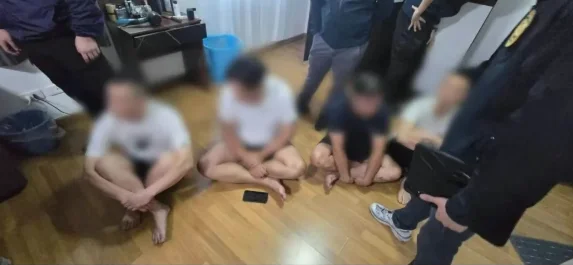 泰国警方破获中国盗窃团伙 暖武里多处豪宅遭撬保险柜