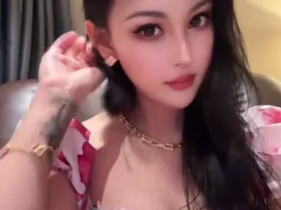 网友曝光：金边女贩子，此女在抖音博流量