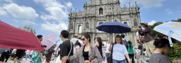 澳门次季旅客非博彩消费182.5亿按年增4.6% 人均1950元跌一成二