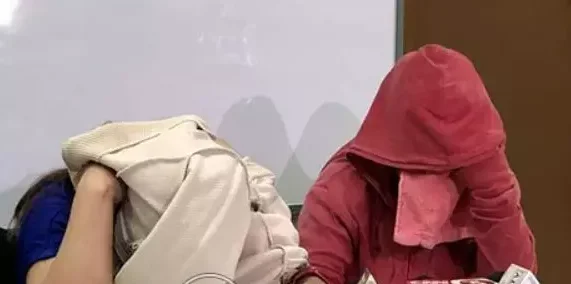 菲缉毒警诱捕两大毒枭 幕后首脑竟是......