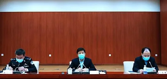 重庆市召开会议部署打击治理跨境赌博工作