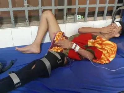 飞车党抢劫一女子后，逃跑途中撞死一中国同胞