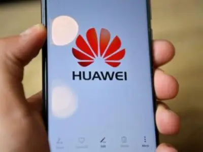 继苹果下架微信风波... 再来一波，华为也要退出手机市场了！！