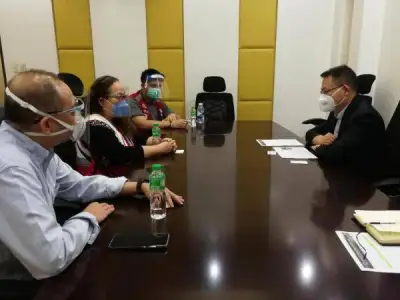 中国参赞约见菲律宾检测机构负责人 强调杜绝检测造假
